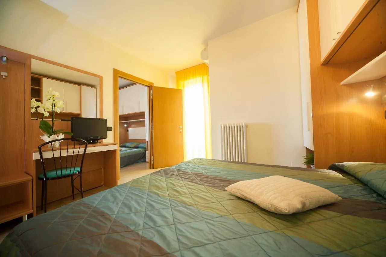 Residence Il Capodoglio リミニ 3*,  イタリア