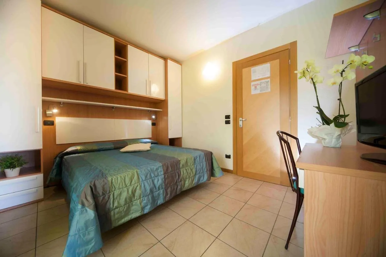 Residence Il Capodoglio Римини 3*,  Италия